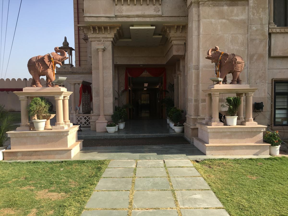 Kailash Presidency Hotel Bhopal Exterior photo