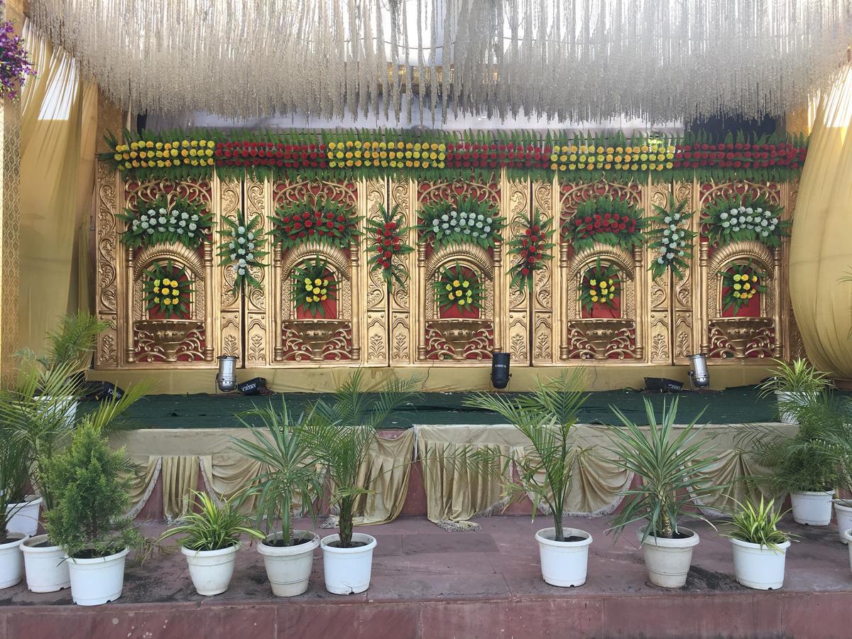 Kailash Presidency Hotel Bhopal Exterior photo
